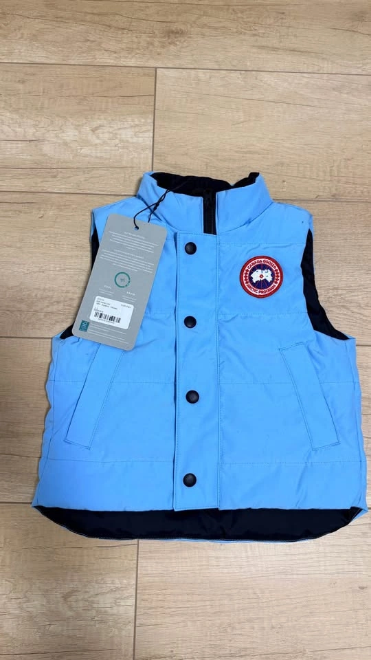Canada Goose Kids Vanier Down Vest Aquarius Size 2-3 NWT - photo 2
