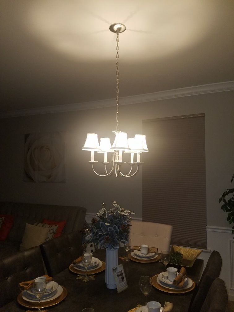 5 Bulb Candle Light Fixture - photo 3
