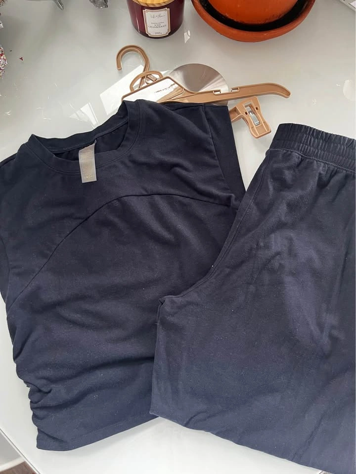 Harmony Balance Outfit - Navy Blue Crop Tank & Cuffed Pants (M) - photo 3