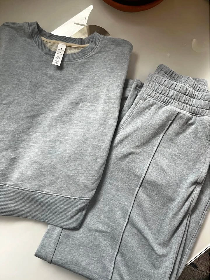 Yogalicious Outfit - Baby Blue Crop Sweater & Wide Leg Pants