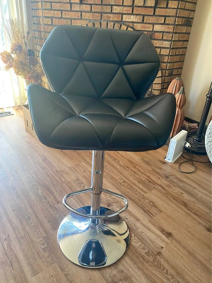 Black Prism Swivel Bar Stool 20"w x 40"h x 20.5"d