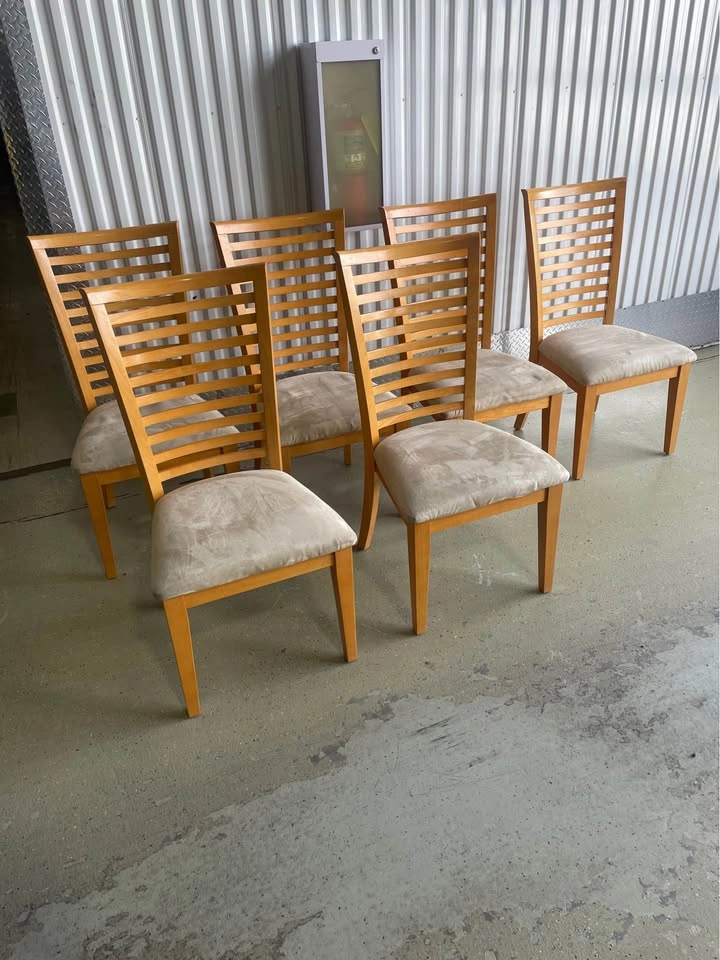 Solid Wood Maple Table & 6 Chairs - photo 2