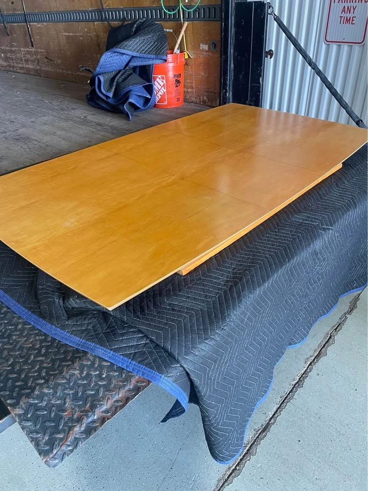 Solid Wood Maple Table & 6 Chairs - photo 4