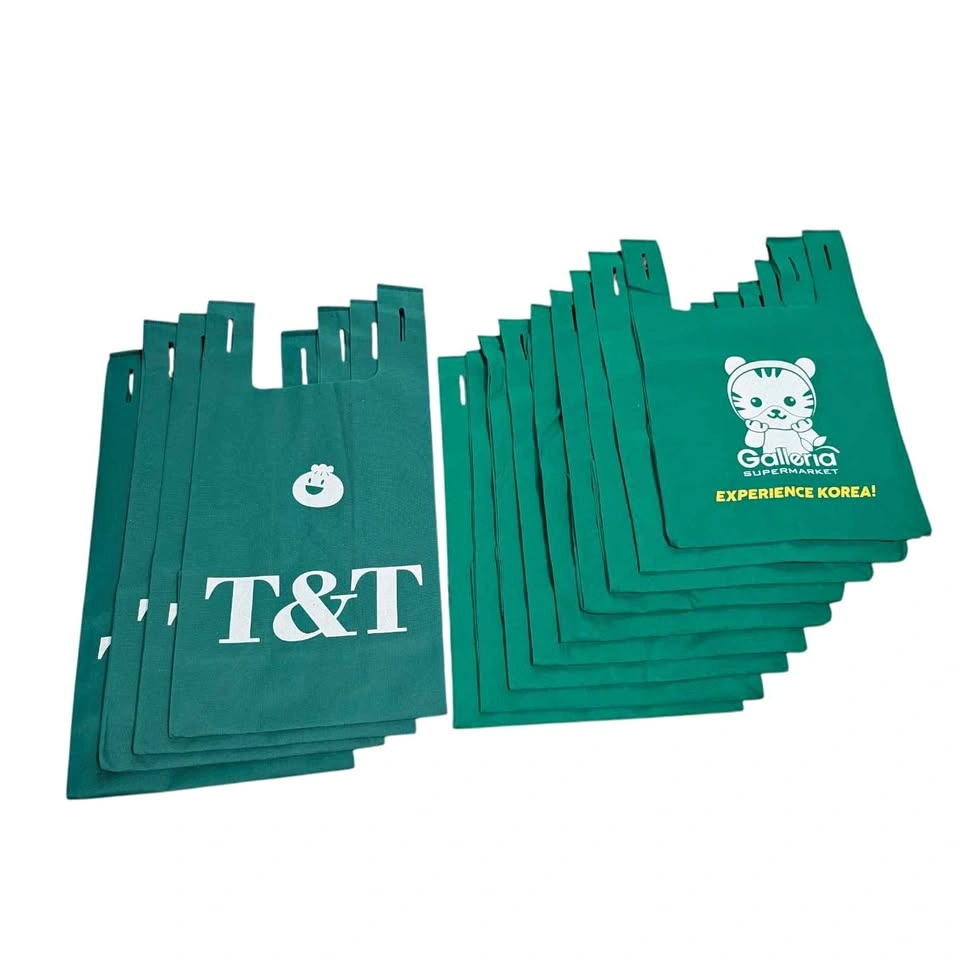 Free! 4 T&T "Dumpling" & 11 Galleria Tiger Bags