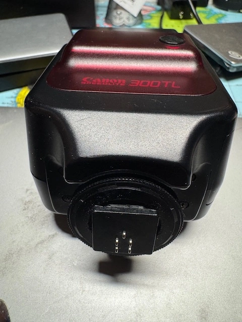 CANON SPEEDLIGHT 300TL CAMERA FLASH - photo 4