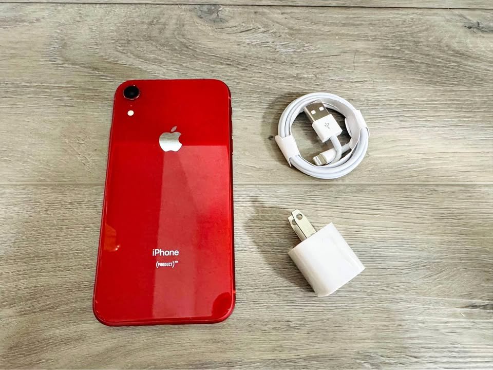 Apple iPhone XR - 64GB - Red (Unlocked) (CA) - photo 2