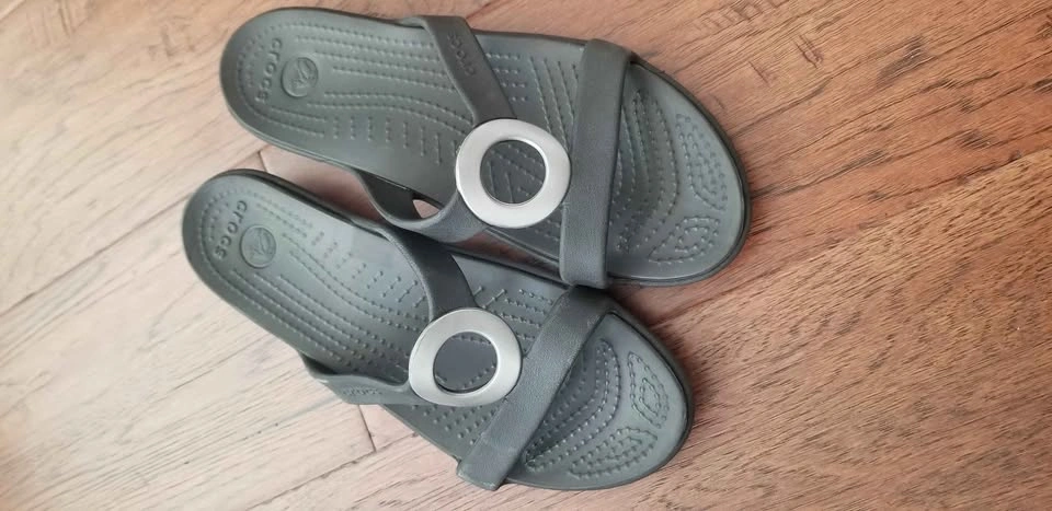 Crocs Dark Grey Slide Sandals W8 - photo 3