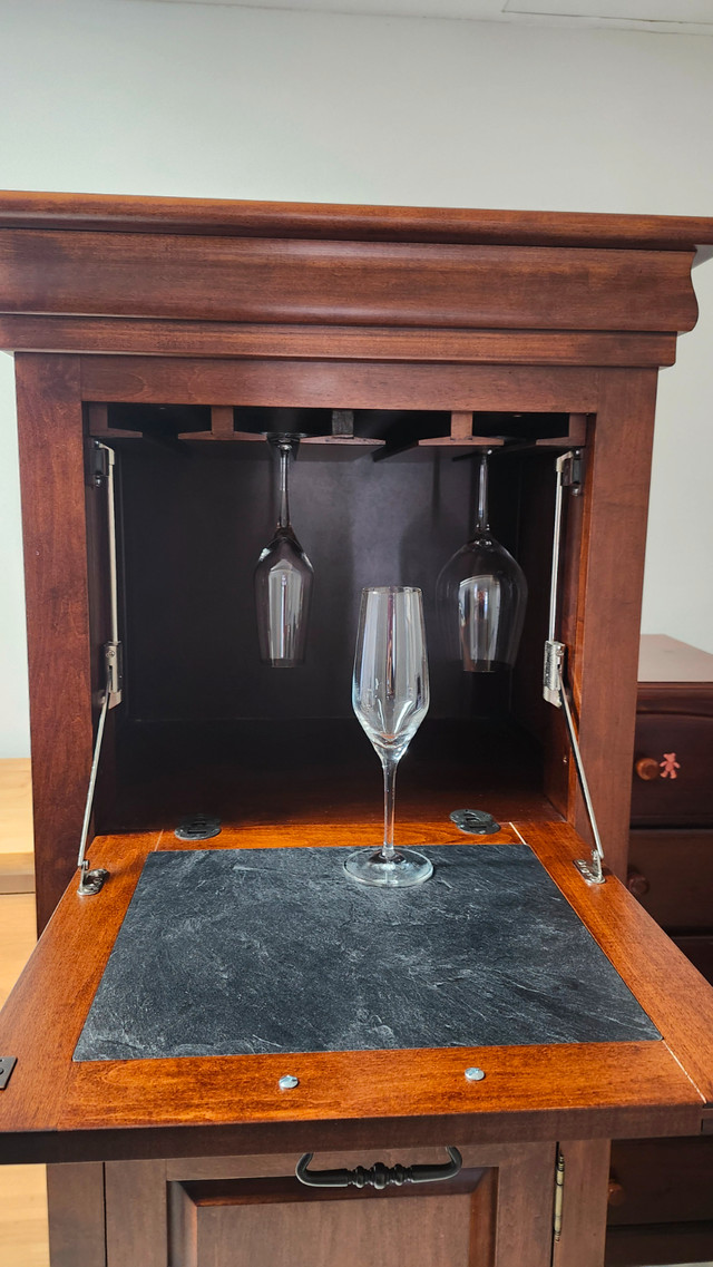 Home bar cabinet $50 - photo 2