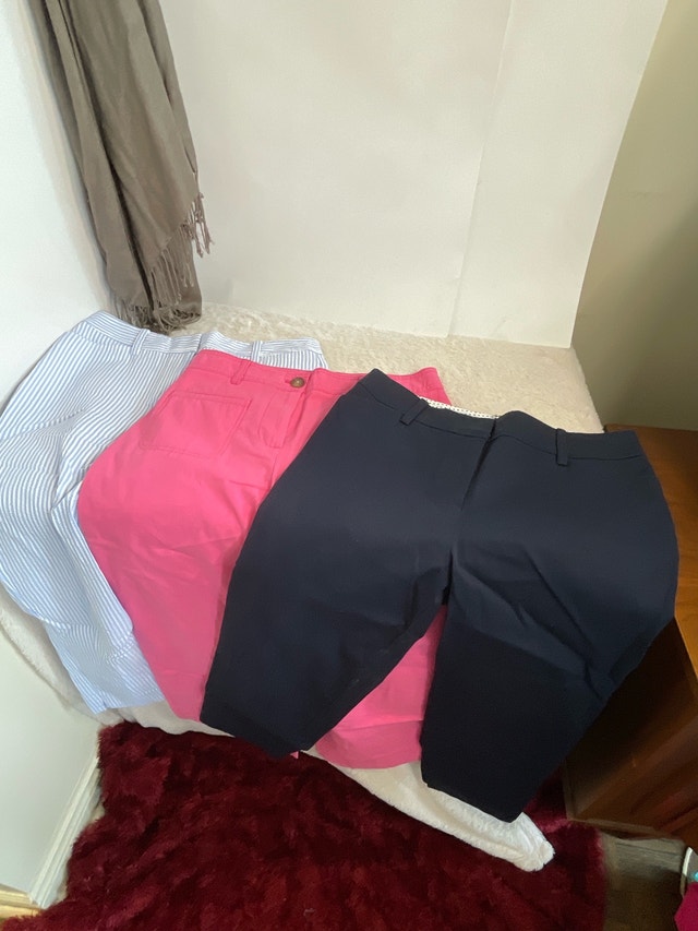 Talbots Women’s Chino Pants Sz.4 Brand NEW - photo 2