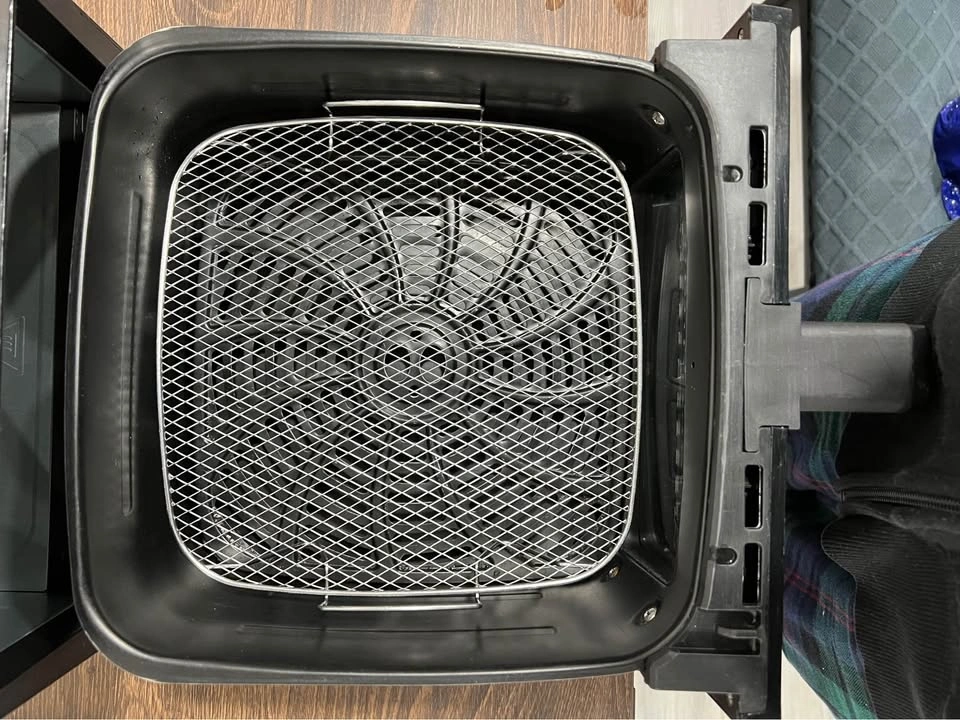 Gourmia 7.6L Digital Air Fryer – Clean & Working - photo 4