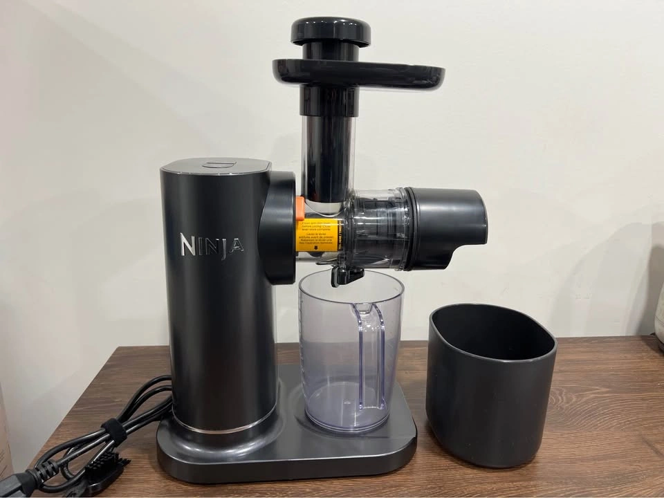 Ninja NeverClog Cold Press Juicer – Like New (Used Once) - photo 2