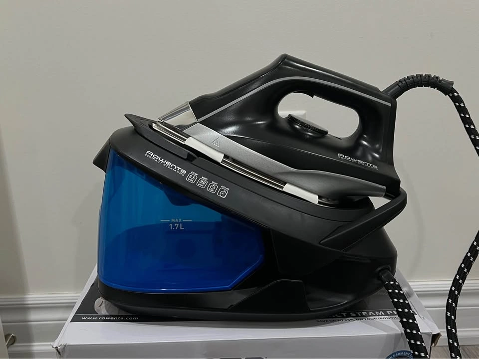 Rowenta Steam Generator Iron – Great Condition - photo 2