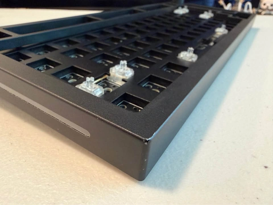 Glorious GMMK Pro Keyboard - 75% Barebones - Black - photo 4