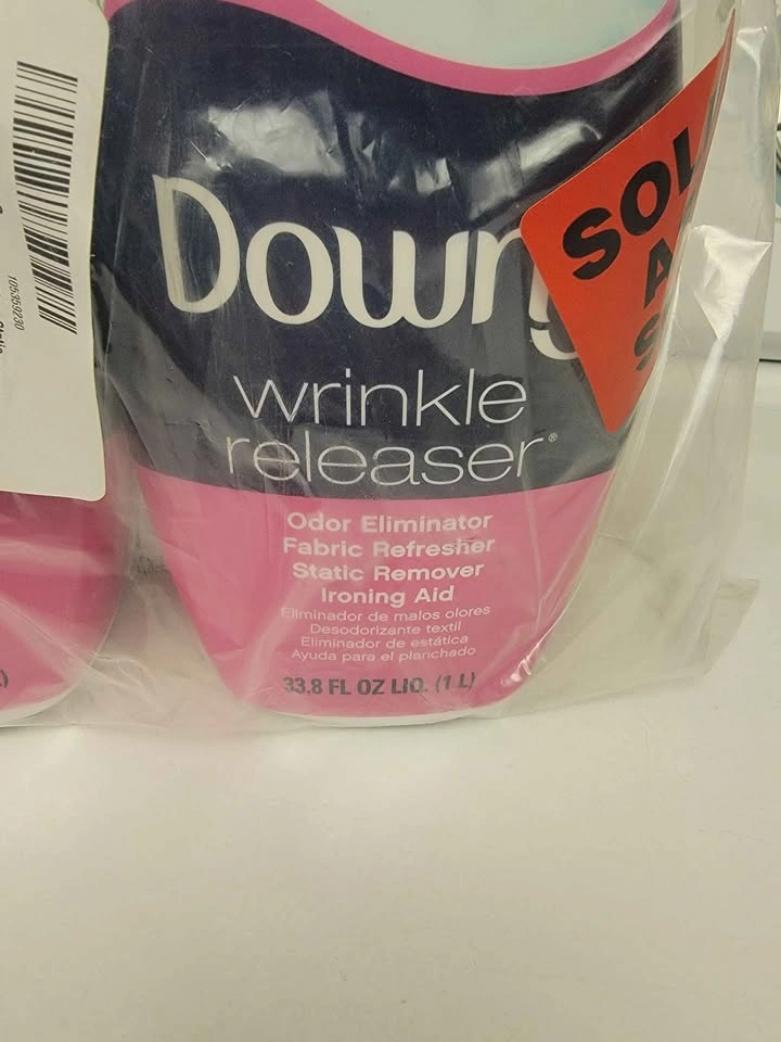 2 Downy Wrinkle Releaser Fabric Refresher 33.8 fl oz - photo 3