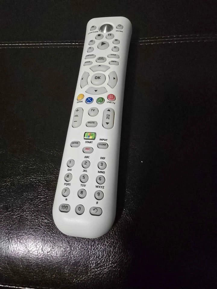 Xbox 360 Universal Media Remote