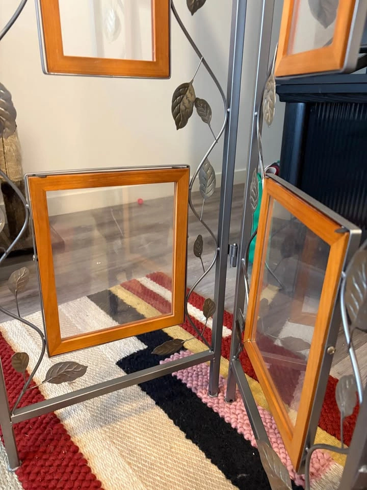 3 Panel Metal Room Divider Screen with Leaf Accents Photo Displa - photo 4