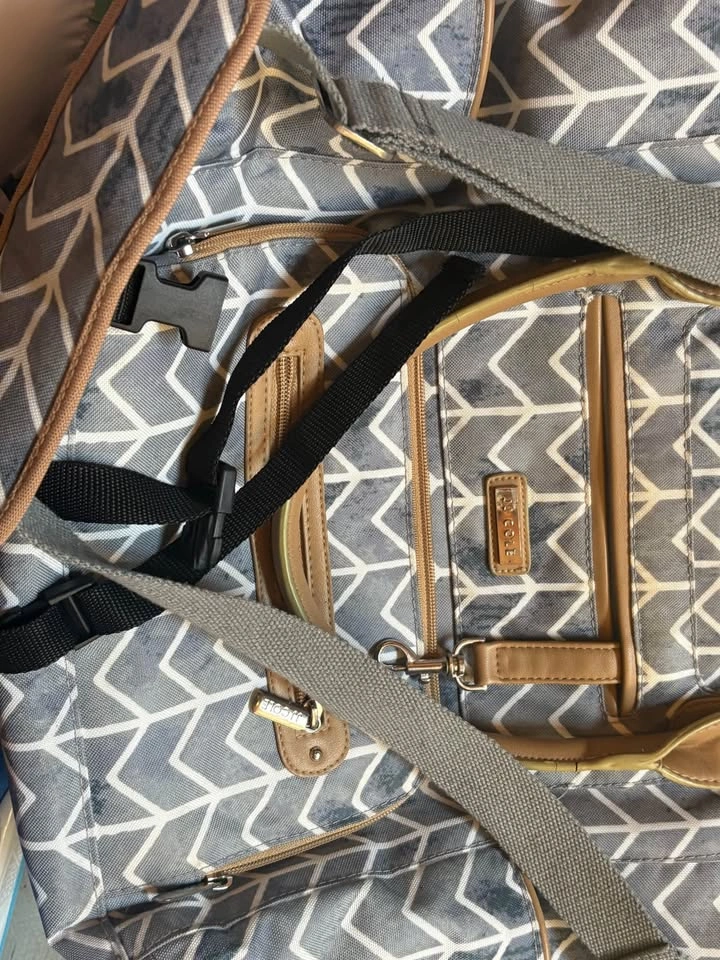 Diaper Bag, Swaddles, Mirror, Toys Bundle - photo 3