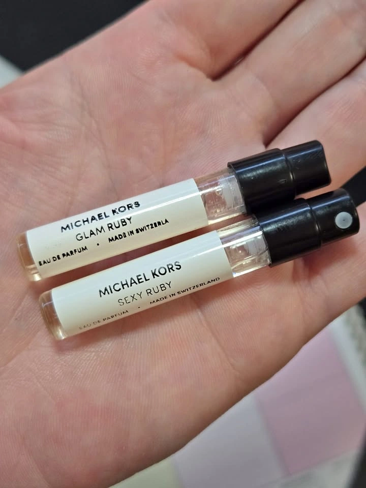 Scentbird Fragrance Samples - Michael Kors & Jo Loves