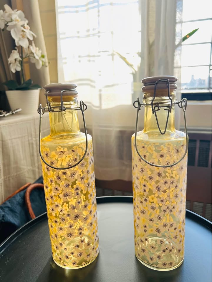 Glass Bottles with ceramic lids - photo 2