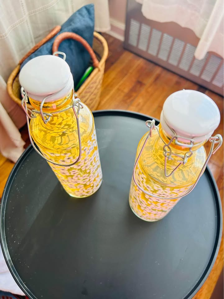 Glass Bottles with ceramic lids - photo 3