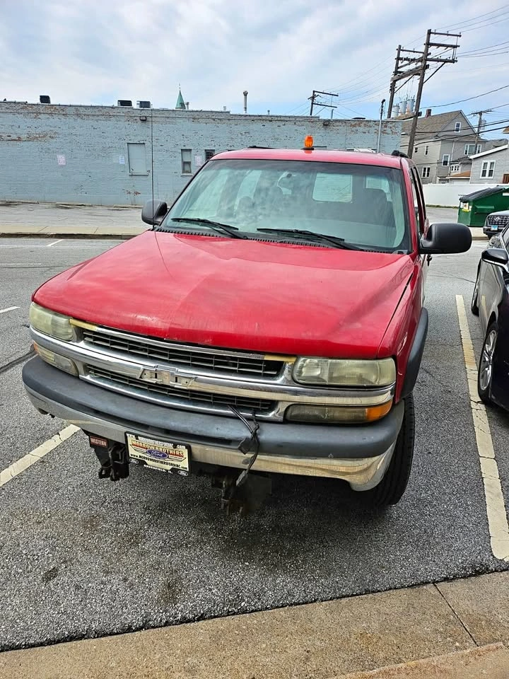 2003 Chevrolet Suburban 2500 LS