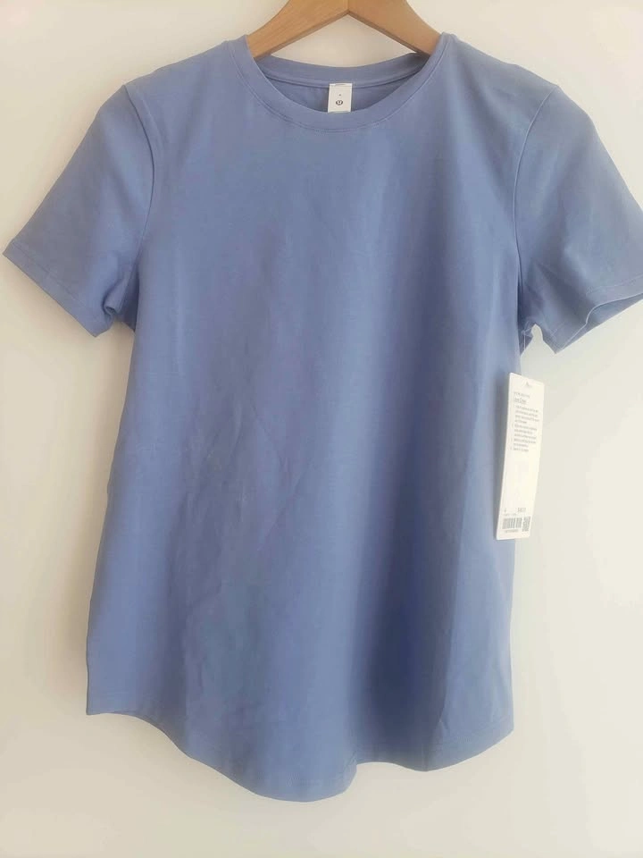 BNWT Lululemon Love Crew T shirts Sizes 0 2 4 6