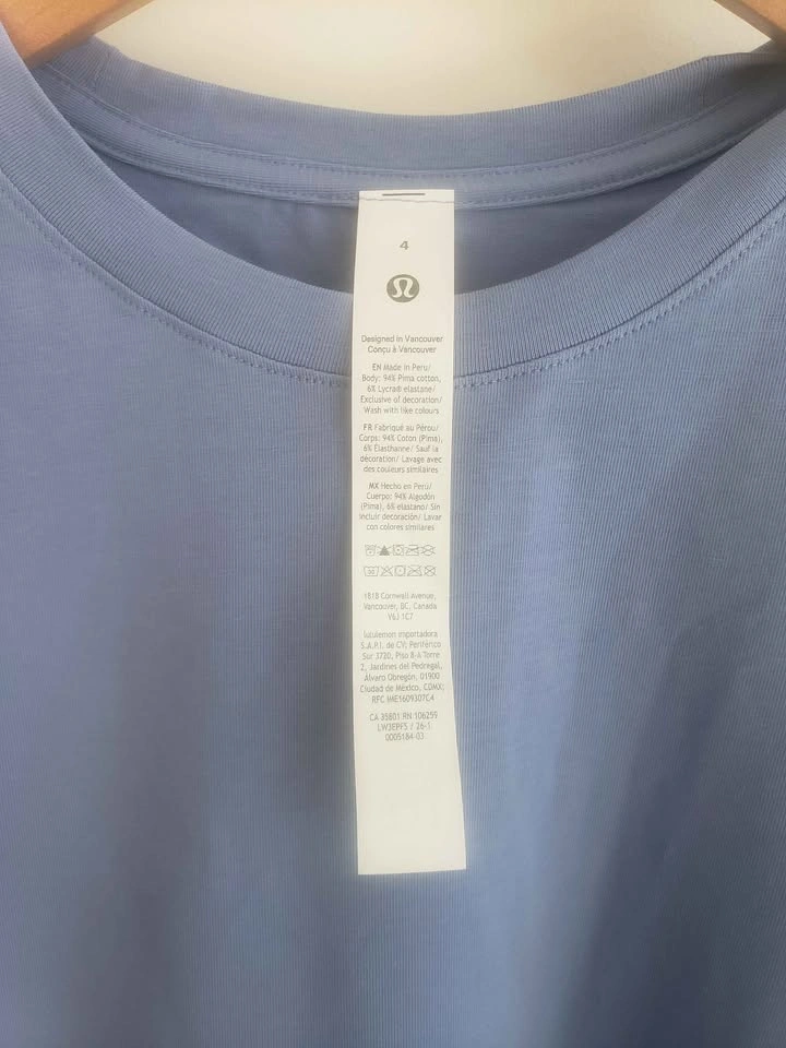 BNWT Lululemon Love Crew T shirts Sizes 0 2 4 6 - photo 3