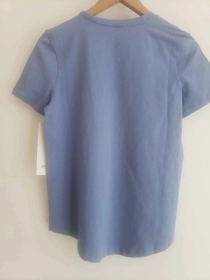 BNWT Lululemon Love Crew T shirts Sizes 0 2 4 6 - photo 5