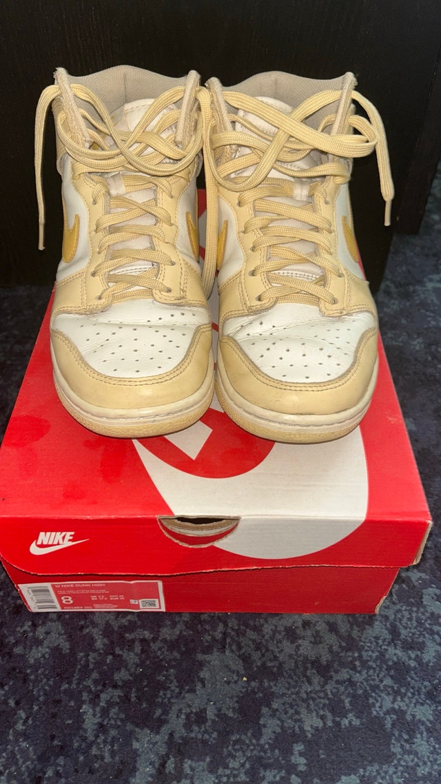 Women’s Nike High Dunk “Pale Vanilla/Topaz Gold-Sail”