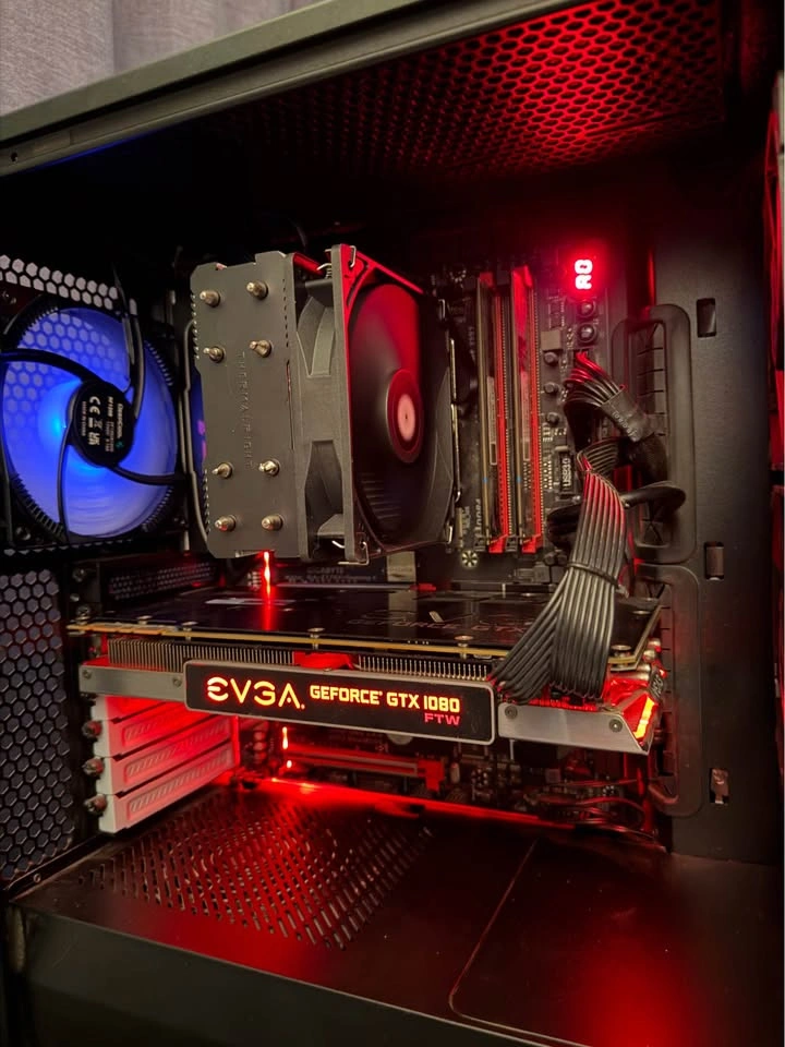 Gaming PC – GTX 1080 FTW | i7-6700K | 16GB RAM | 512Gb SSD | - photo 3