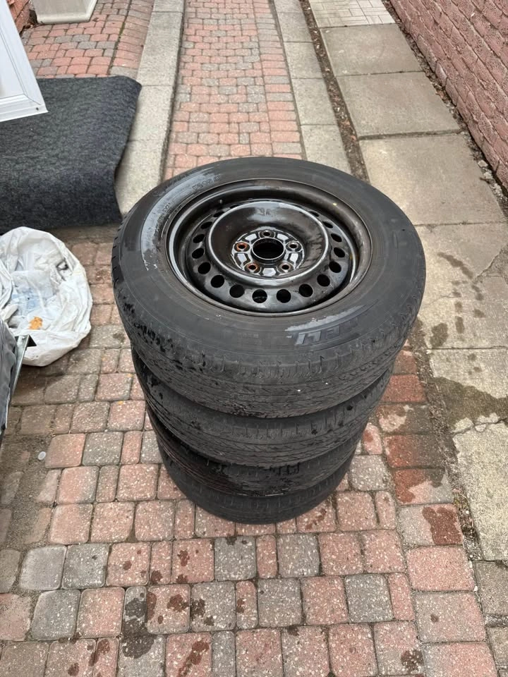 4 Steel Rims + Tires – 205/65R15 – Cheap – Moving - photo 2