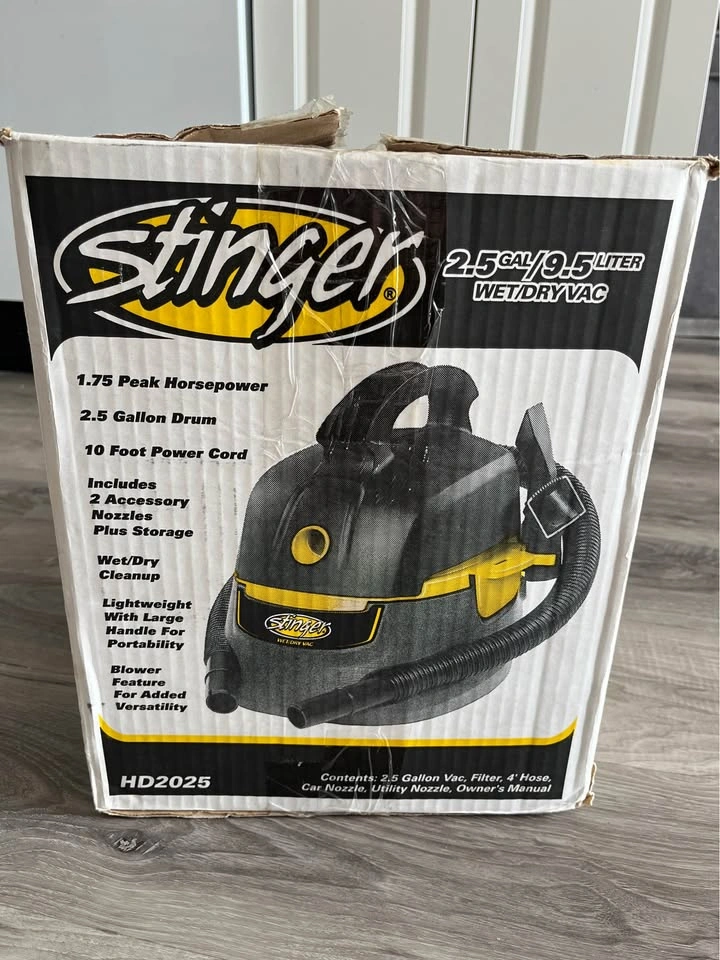 Stinger HD2025 Wet/Dry Vac – 2.5 Gallon | Comes with Box | $30 - photo 2