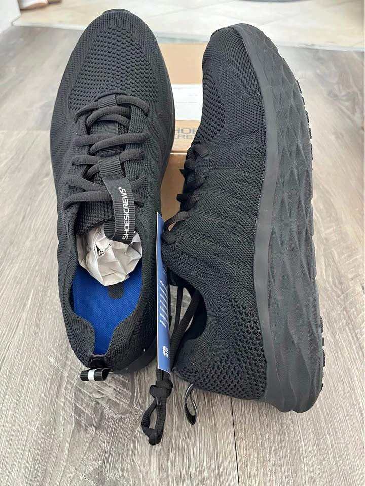 Shoes for Crews Slip & Oil Resistant Work Shoes - Size 9 | Brand