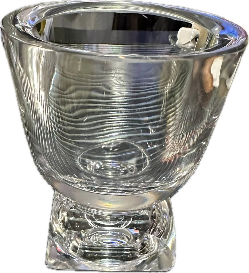 Heavy duty glass piece for many uses. 2.7lbs, very thick glass