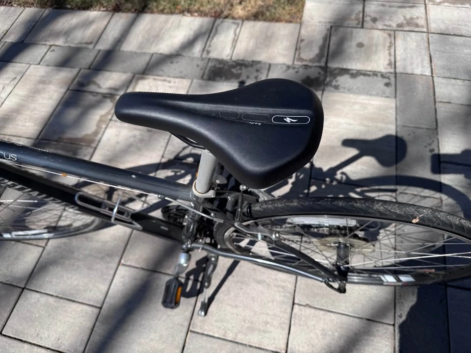 SPECIALIZED SIRRUS BICYCLE - photo 2