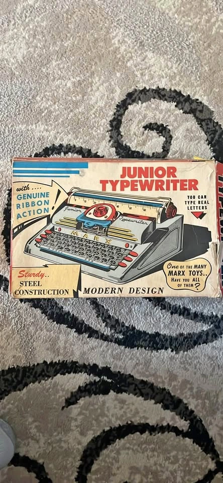 Vintage Marx Toys Junior Typewriter - Great Condition $35/OBO