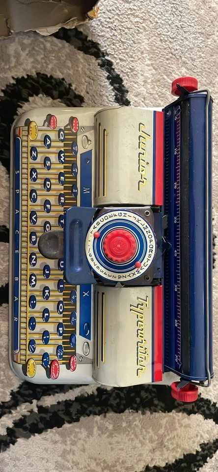 Vintage Marx Toys Junior Typewriter - Great Condition $35/OBO - photo 4