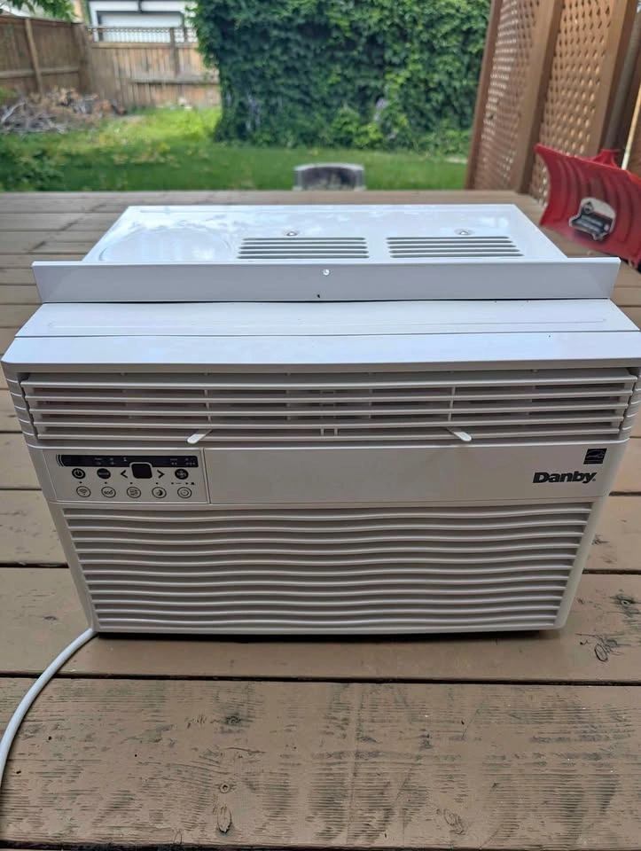 Danby Air Conditioner 6000 BTU