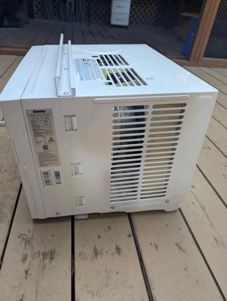 Danby Air Conditioner 6000 BTU - photo 4
