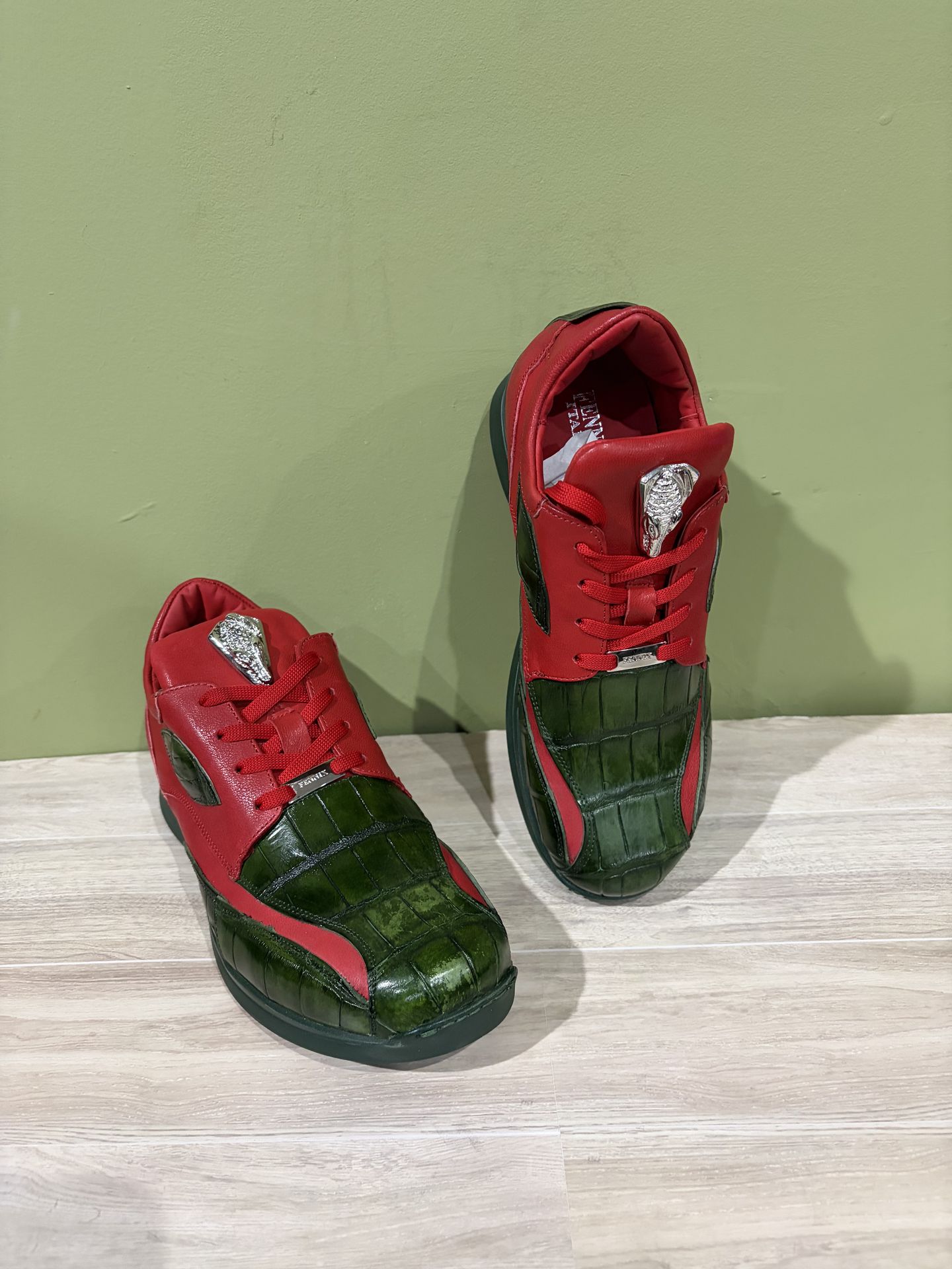 Fennix Shoes Casual Alligator/Calf Green/Red