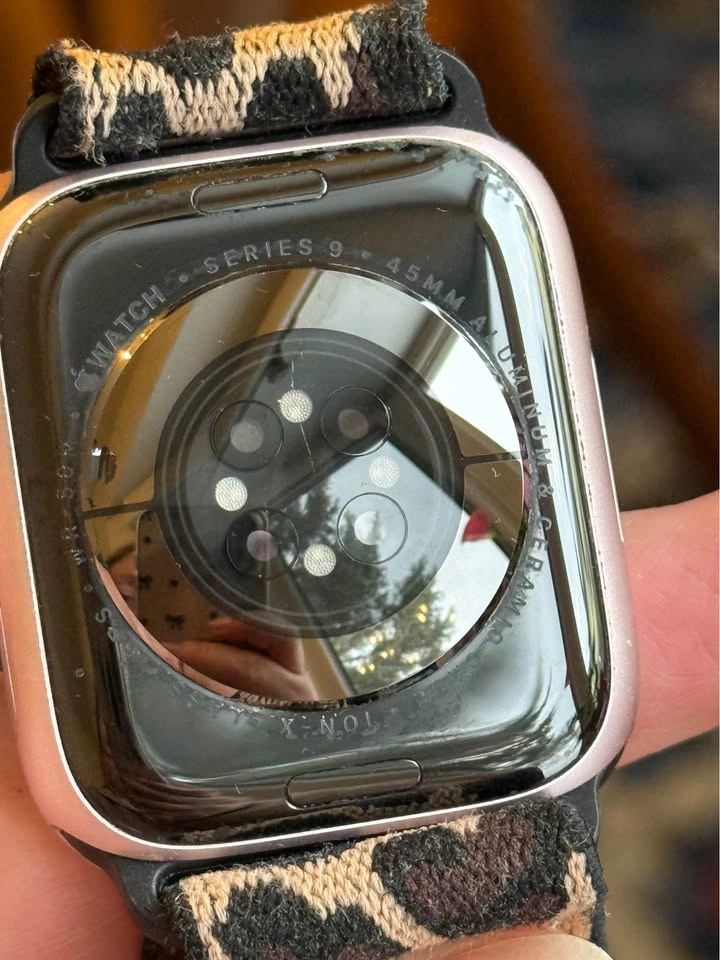 Apple Watch Series 9 Pink 45mm - photo 4