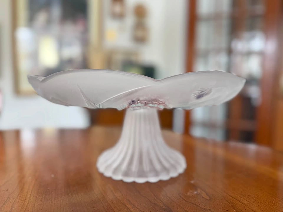 Vintage Floral Oval Cake Stand