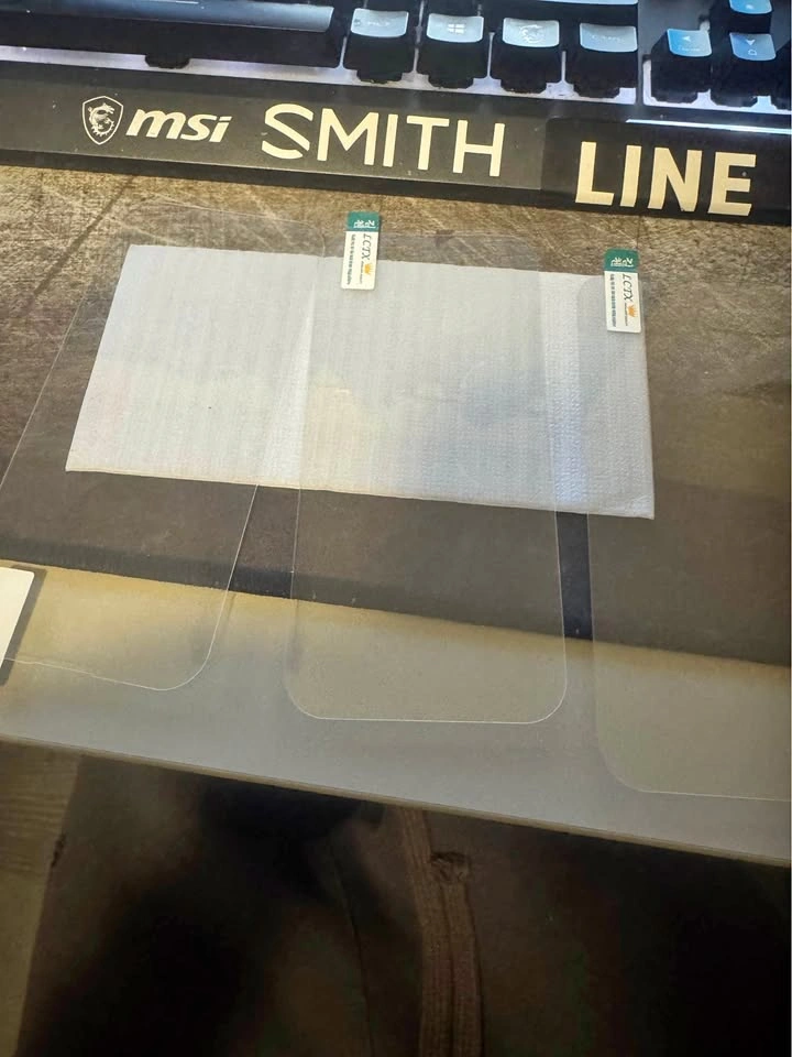 3 iPhone 14 Pro Screen Protectors