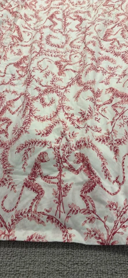 Rose Pink and White Fabric (Curtains w/ Valance) - photo 4