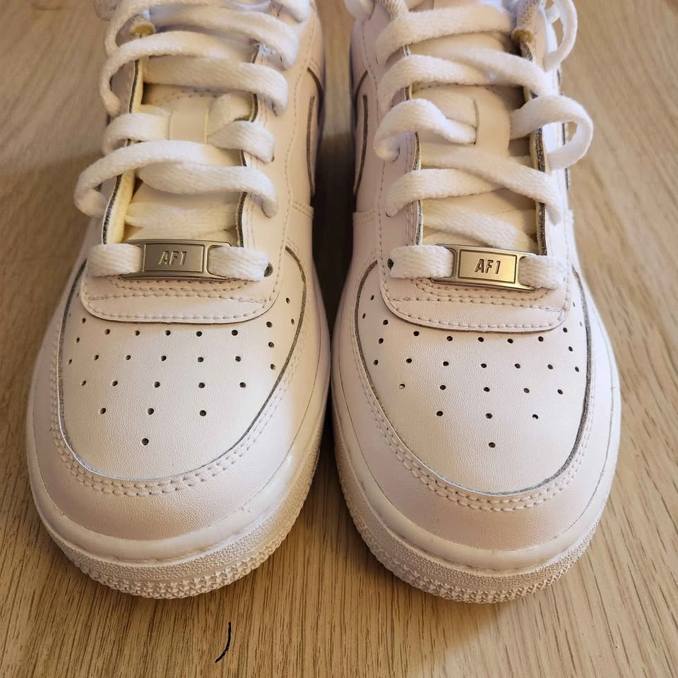 Nike Air Force 1 Low GS Triple White Shoes Size 3.5Y - photo 2