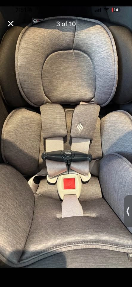 Chicco Keyfit 35 Infant Car Seat & FREE JJ Cole winter cover - photo 3