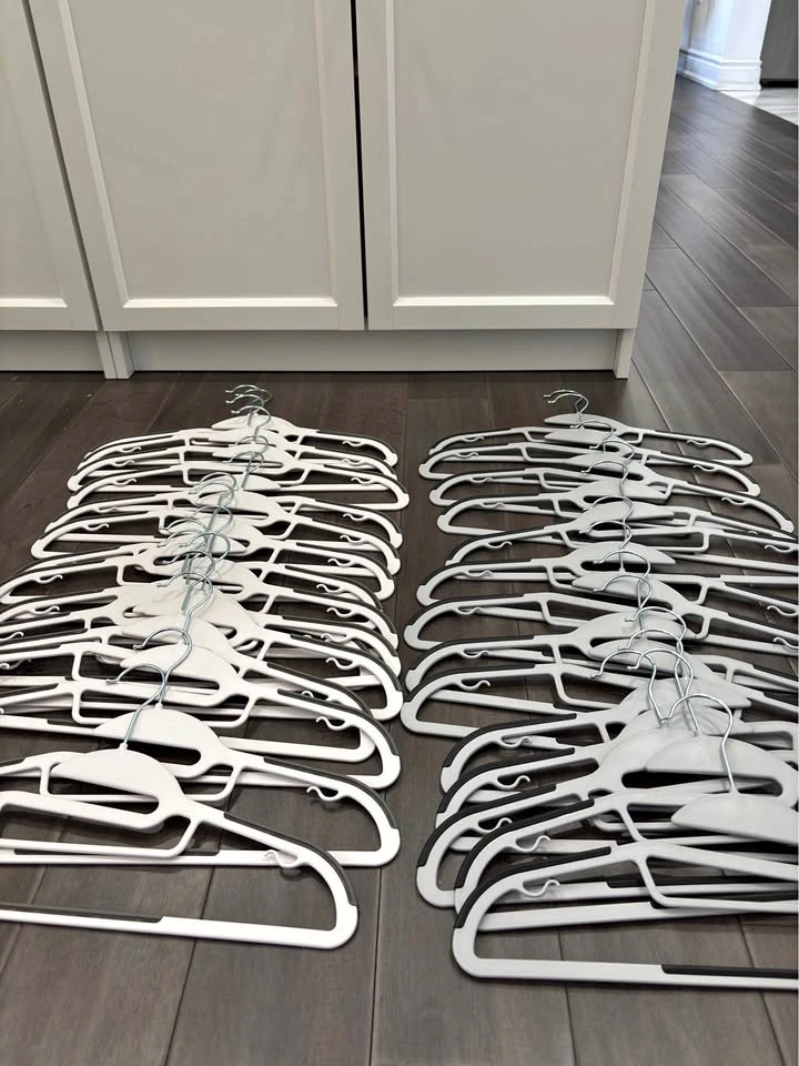 SONGMICS Non-Slip Clothes Hangers - 35 Pieces