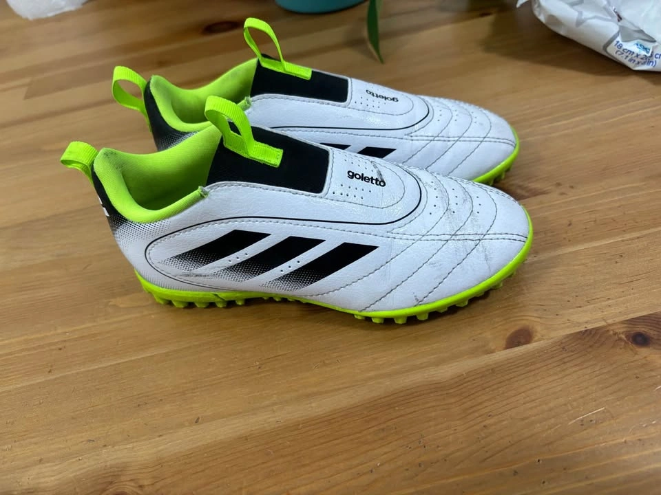 Size 13c Soccer Cleats - photo 4