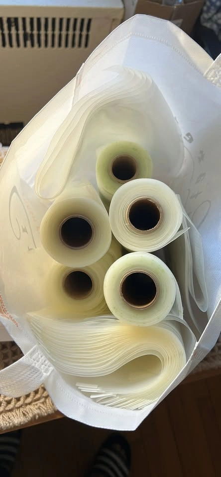 AICOK Vacuum Sealer with lots of bags - photo 4