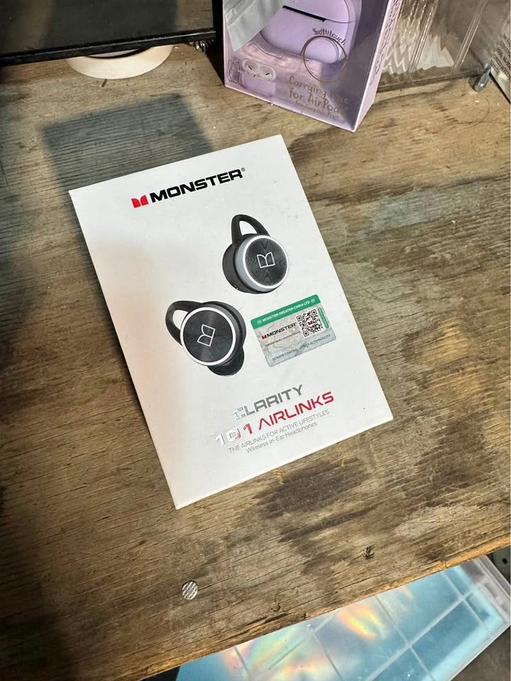 Monster Clarity 101 Airlinks Wireless In-Ear Headphones